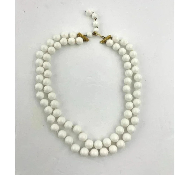 VTG White Bead Layered Necklace Gold Tone Elegant Style 16" - Picture 8 of 12